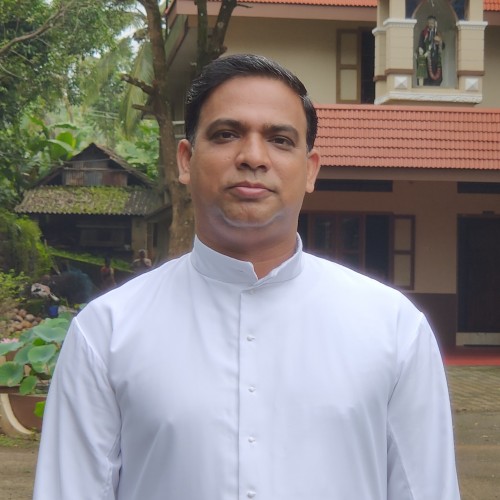 Depaul E M H S S Choondal-Fr. Rinesh Menambadath VC